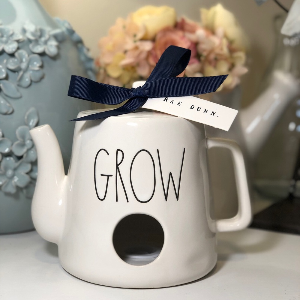 Rae Dunn GROW Teapot Birdhouse
